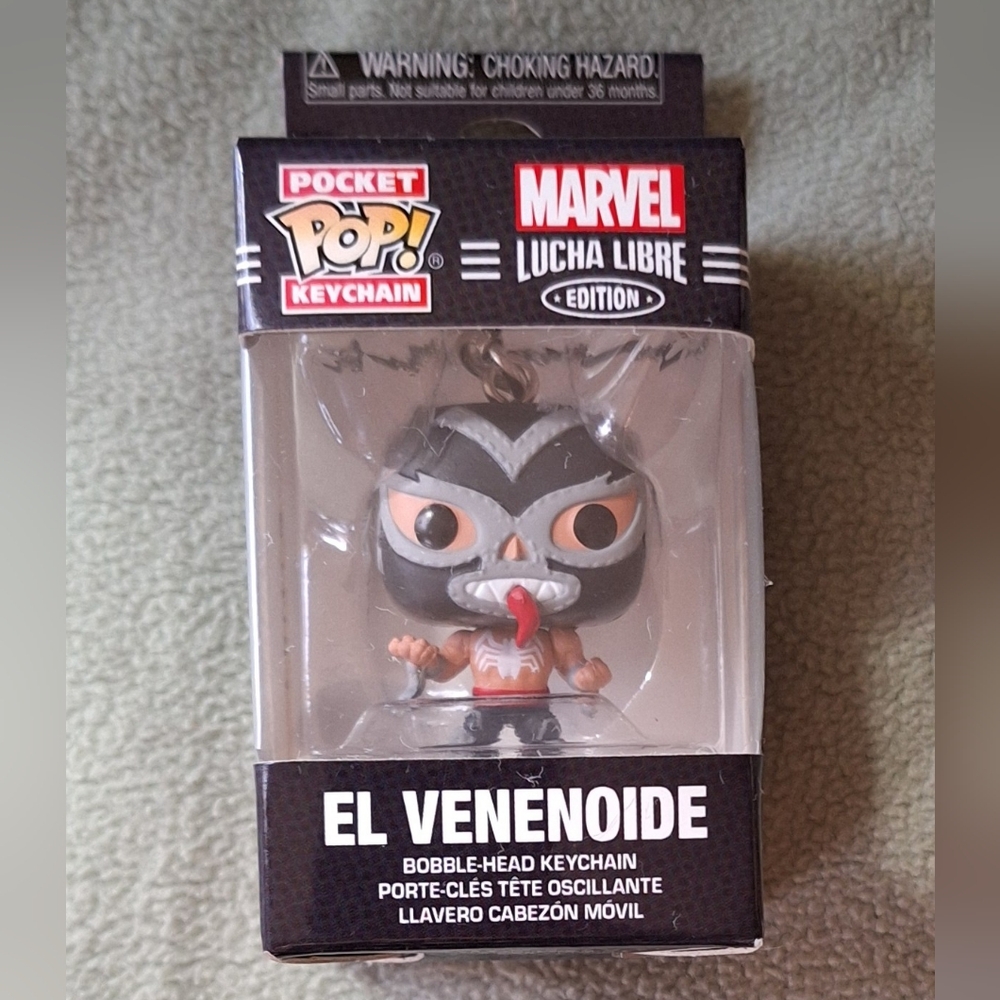 Marvel Lucha Libre El Venenoide Keychain